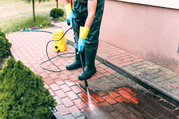 Spring Cleaning in Clute, TX